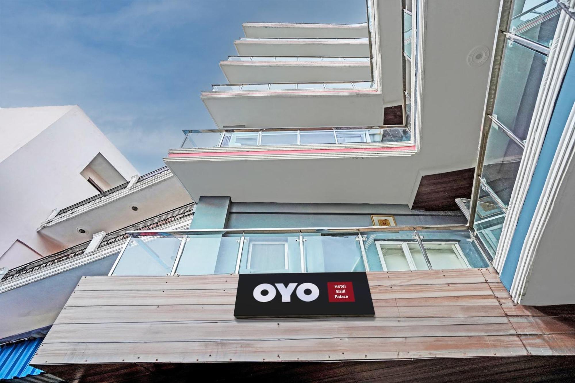 Hotel O Babil Palace Near Omaxe Celebration Mall Gurgaon Esterno foto